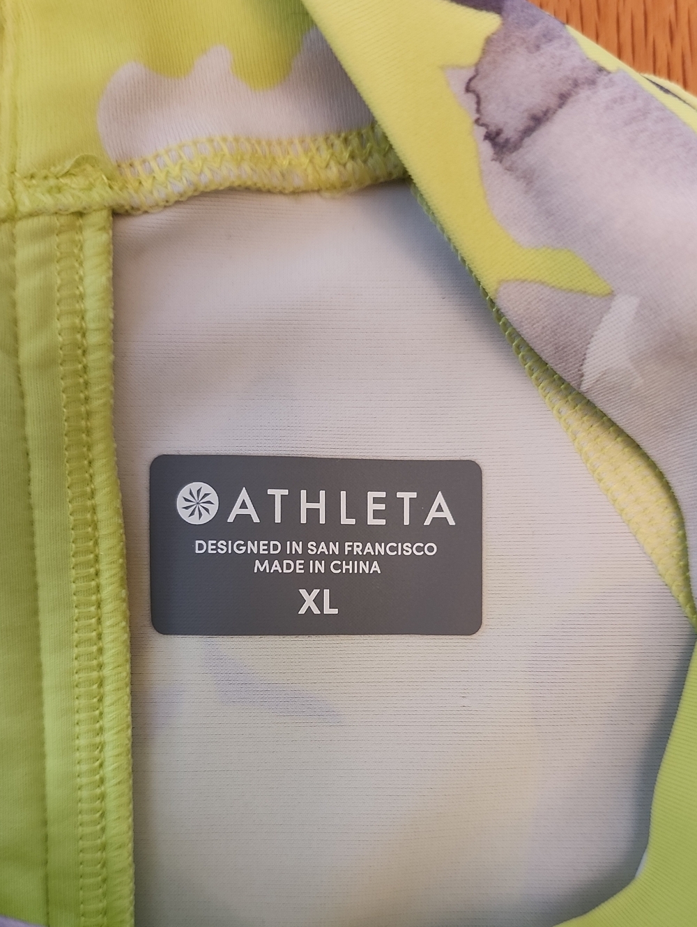 Athleta Floral Rashguard - Picture 4 of 16